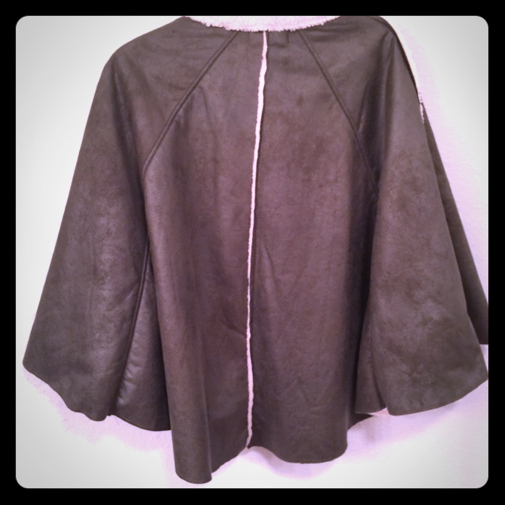 Entro cape - Picture 2 of 5